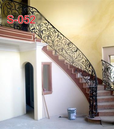 S-052